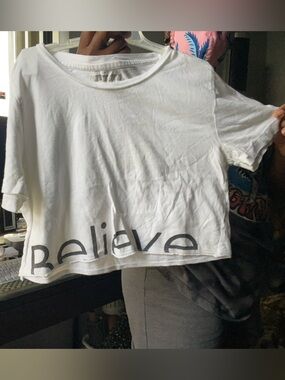 Forever 21 White Cropped Tee with 'Believe' Graphic - Women